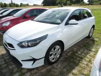 Gebraucht Kia Ceed Edition 7 101 PS (74 kW) 2022 (wd) cararraweiss Kleinwagen