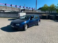 Gebraucht VW Golf IV 101 PS (74 kW) 2005 Blau Kleinwagen