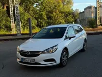 Używany Opel Astra Edition 110 KM (80 kW) 2019 Biały Kombi