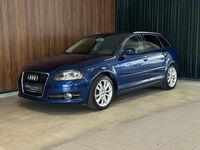 Gebraucht Audi A3 Ambition 105 PS (77 kW) 2013 Blau Limousine