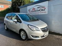 Gebraucht Opel Meriva 120 PS (88 kW) 2017 Silber Van / Kleinbus