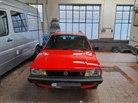Second-hand VW Passat 55 CP (40 kW) 1982 Roșu Break