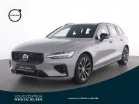 Gebraucht Volvo V60 Plus 455 PS (334 kW) 2024 Grau vapour grey / metallic Kombi