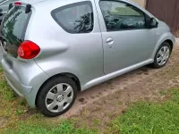 Gebraucht Toyota Aygo 68 PS (50 kW) 2008 Grau Kleinwagen
