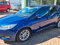 Gebraucht Ford Focus Business Edition 125 PS (91 kW) 2016 Blau Limousine