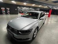 Gebraucht VW Passat 150 PS (110 kW) 2018 Silber Kombi