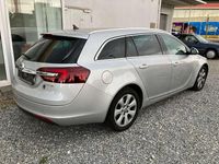 Gebraucht Opel Insignia Innovation 163 PS (119 kW) 2014 Argon silber/ice silver (m2) Kombi