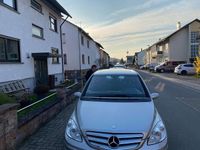 Gebraucht Mercedes B180 109 PS (80 kW) 2005 Silber Van / Kleinbus