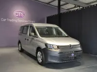 Używany VW Caddy Maxi 102 KM (75 kW) 2022 Biały Minivan