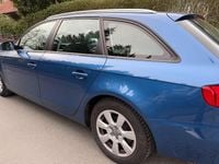 Gebraucht Audi A4 Attraction 143 PS (105 kW) 2011 Blau Kombi