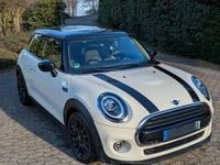 Gebraucht Mini Cooper 136 PS (100 kW) 2019 Weiß Kleinwagen