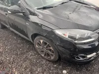 Gebraucht Renault Mégane III Bose Edition 110 PS (80 kW) 2015 Schwarz Limousine