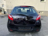 Gebraucht Mazda 2 Independence 86 PS (63 kW) 2009 Braun Kleinwagen