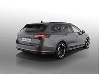 Neu Skoda Superb SportLine 193 PS (141 kW) 2026 Grau (graphitegrau metallic) Kombi