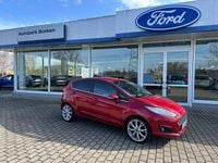 Gebraucht Ford Fiesta Titanium 101 PS (74 kW) 2017 Rot Limousine
