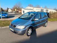 Gebraucht Opel Zafira Elegance 125 PS (91 kW) 2004 Silber Van / Kleinbus