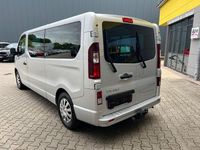 Gebraucht Opel Vivaro 120 PS (88 kW) 2019 Grau Van / Kleinbus