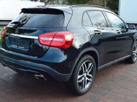 gebraucht Mercedes GLA180 Auto/Navi/Pano/Night/Xenon/ SD/1.Hand