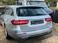 Gebraucht Mercedes E200 Avantgarde 184 PS (135 kW) 2016 Silber Limousine
