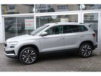 gebraucht Skoda Karoq 2.0 TDI DSG 4x4 Style Navi AHK ACC LED