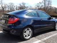 Gebraucht Mercedes CL180 143 PS (105 kW) 2003 Blau Coupé