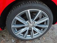 Gebraucht Audi A1 Ambition 105 PS (77 kW) 2011 Rot Kleinwagen