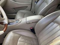 Gebraucht Mercedes CLS320 224 PS (164 kW) 2007 Rot Coupé