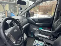Gebraucht Hyundai H-1 170 PS (125 kW) 2012 Schwarz Van / Kleinbus