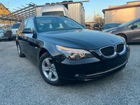 Gebraucht BMW 520 163 PS (119 kW) 2010 Schwarz Kombi