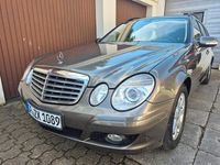 Gebraucht Mercedes E220 Classic 170 PS (125 kW) 2008 Beige Kombi