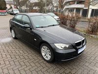 Second-hand BMW 318 129 CP (94 kW) 2006 Negru Berlinǎ
