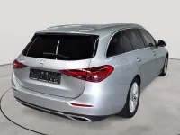 Gebraucht Mercedes C200 Avantgarde 163 PS (119 kW) 2023 Hightechsilber metallic Kombi