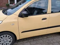 Gebraucht Hyundai i10 Classic 67 PS (49 kW) 2010 Gelb Kleinwagen