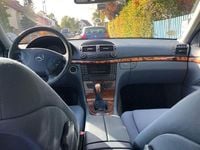 Gebraucht Mercedes E240 Elegance 177 PS (130 kW) 2003 Silber Limousine