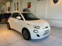 Gebraucht Fiat 500e Basis 86 kW (118 PS) 2023 Weiß Kleinwagen