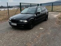 Gebraucht BMW 325 192 PS (141 kW) 2000 Schwarz Kombi