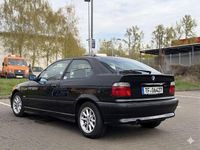 Gebraucht BMW 316 Basis 102 PS (75 kW) 1999 Schwarz Coupé