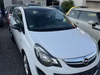 Gebraucht Opel Corsa Color Edition 101 PS (74 kW) 2015 Casablanca weiss Kleinwagen