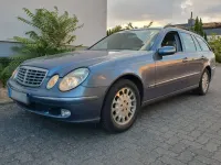 Gebraucht Mercedes E220 Elegance 150 PS (110 kW) 2003 Blau Kombi