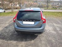 Gebraucht Volvo V60 190 PS (139 kW) 2018 Grau Kombi