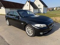 Gebraucht BMW 525 Sport Line 218 PS (160 kW) 2012 Schwarz Kombi