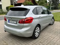 Gebraucht BMW 225 iPerformance 224 PS (164 kW) 2018 Silber Van / Kleinbus