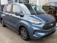 Ny Ford Tourneo Titanium 170 HK (125 kW) 2026 Blå MPV
