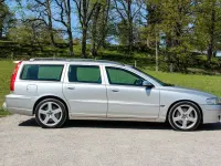Second-hand Volvo V70 299 CP (219 kW) 2005 Argintiu Break
