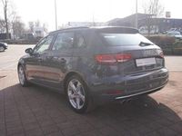 Gebraucht Audi A3 Ambiente 150 PS (110 kW) 2018 Grau Limousine