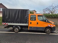 Gebraucht Iveco Daily 126 PS (92 kW) 2015 Orange Limousine