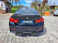 gebraucht BMW M4 Competition, Grail, M-Performance Lenkrad – GARANTIE!