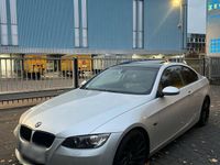 Gebraucht BMW 320 170 PS (125 kW) 2007 Silber Coupé