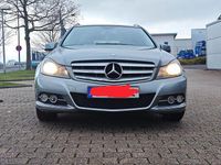 Gebraucht Mercedes C200 Avantgarde 136 PS (100 kW) 2011 Grau Kombi