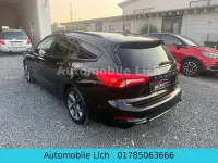 Gebraucht Ford Focus ST-Line 125 PS (91 kW) 2018 Schwarz Kombi